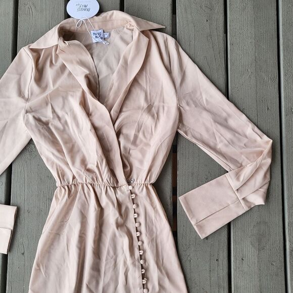NWT‎ Princess Polly V-Neck Button Cross Over Button Nicola Beige Mini Dress 2US - Picture 7 of 9